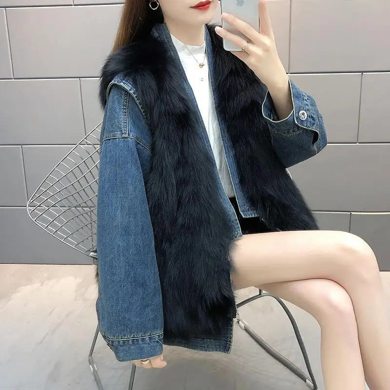 

Women 2021 Autumn Winter Faux Fox Fur Jackets Female Fashion Casual Denim Coats Ladies Elegant Thick Warm Jackets Outerwear X696