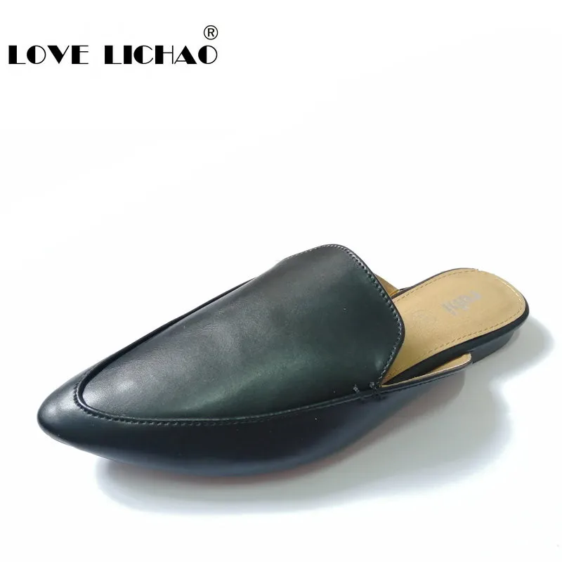 Женские туфли без задника на плоской подошве черные повседневные с острым носком