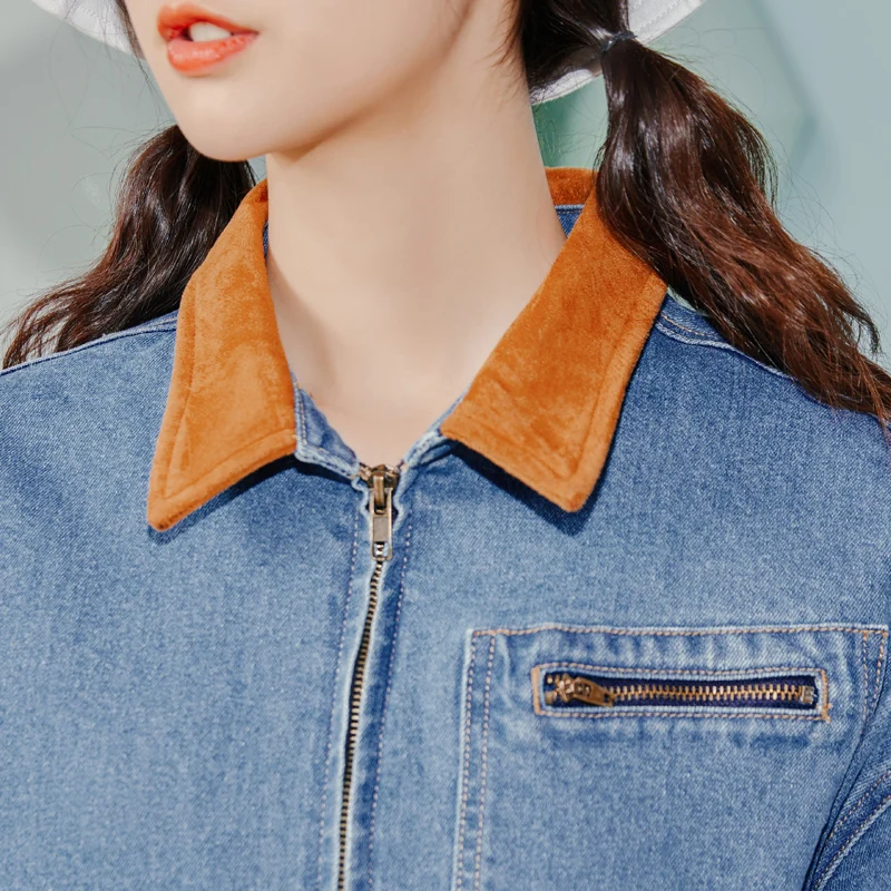 Женская свободная джинсовая куртка LEIJIJEANS голубая с оранжевыми пушистыми