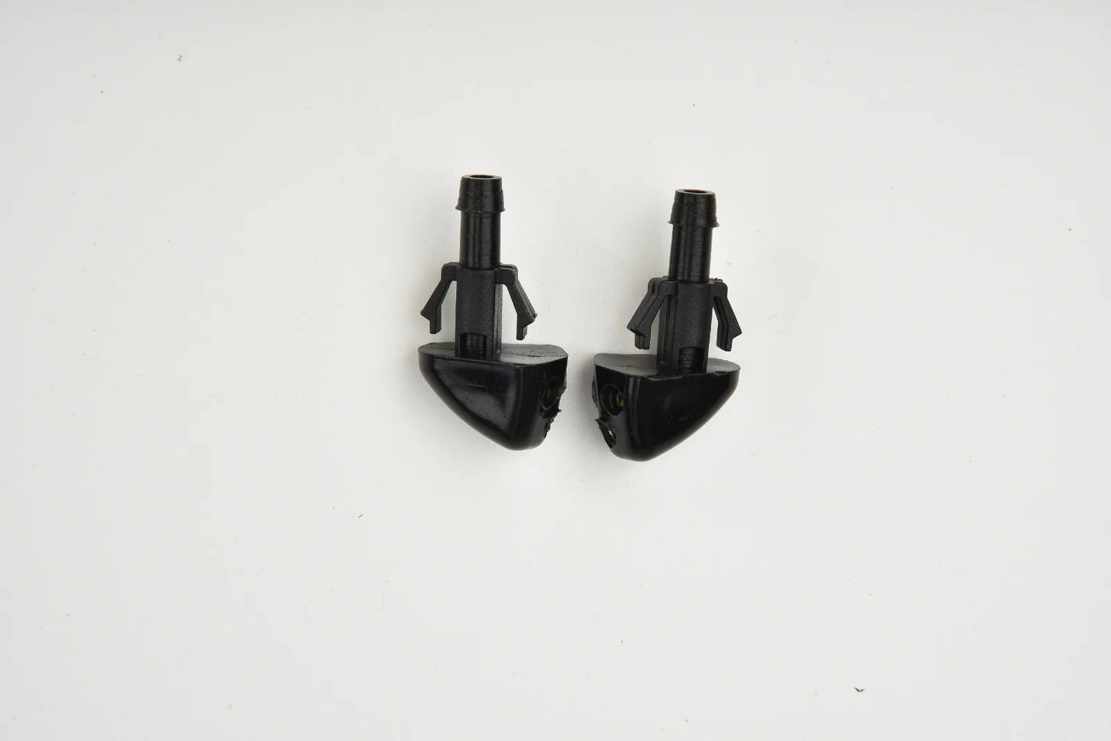 

3Pcs Triple Jets Car Front Rear Nozzles Washer Windshield New Practical