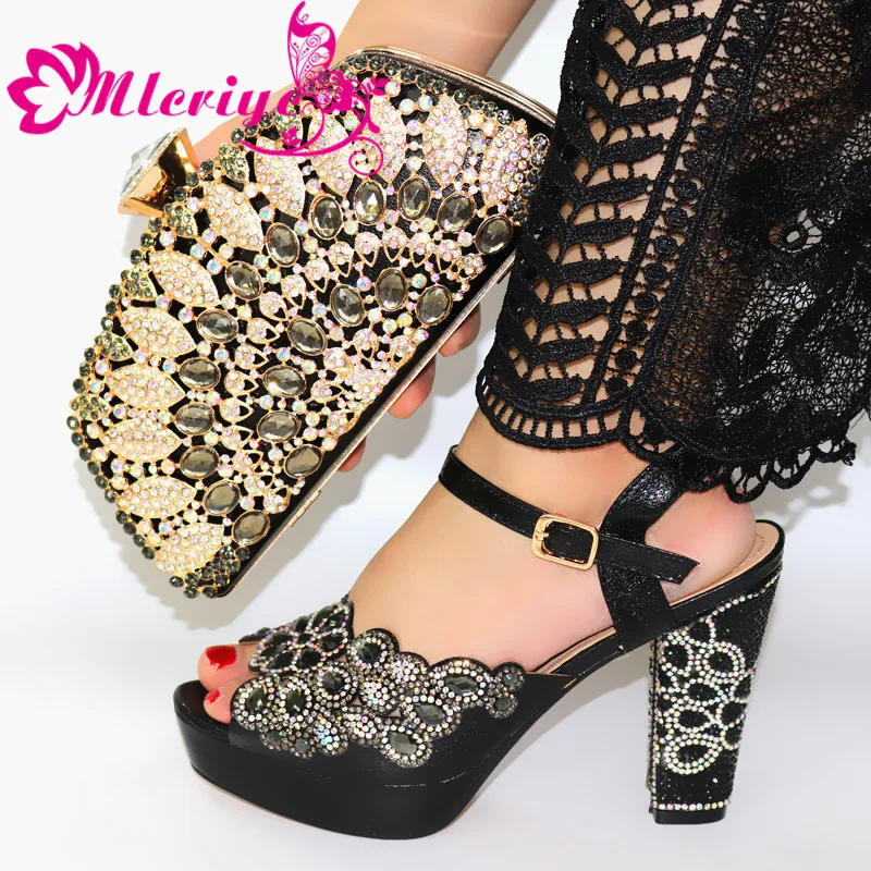 Новое поступление комплект из итальянских туфель и сумочки со стразами женские