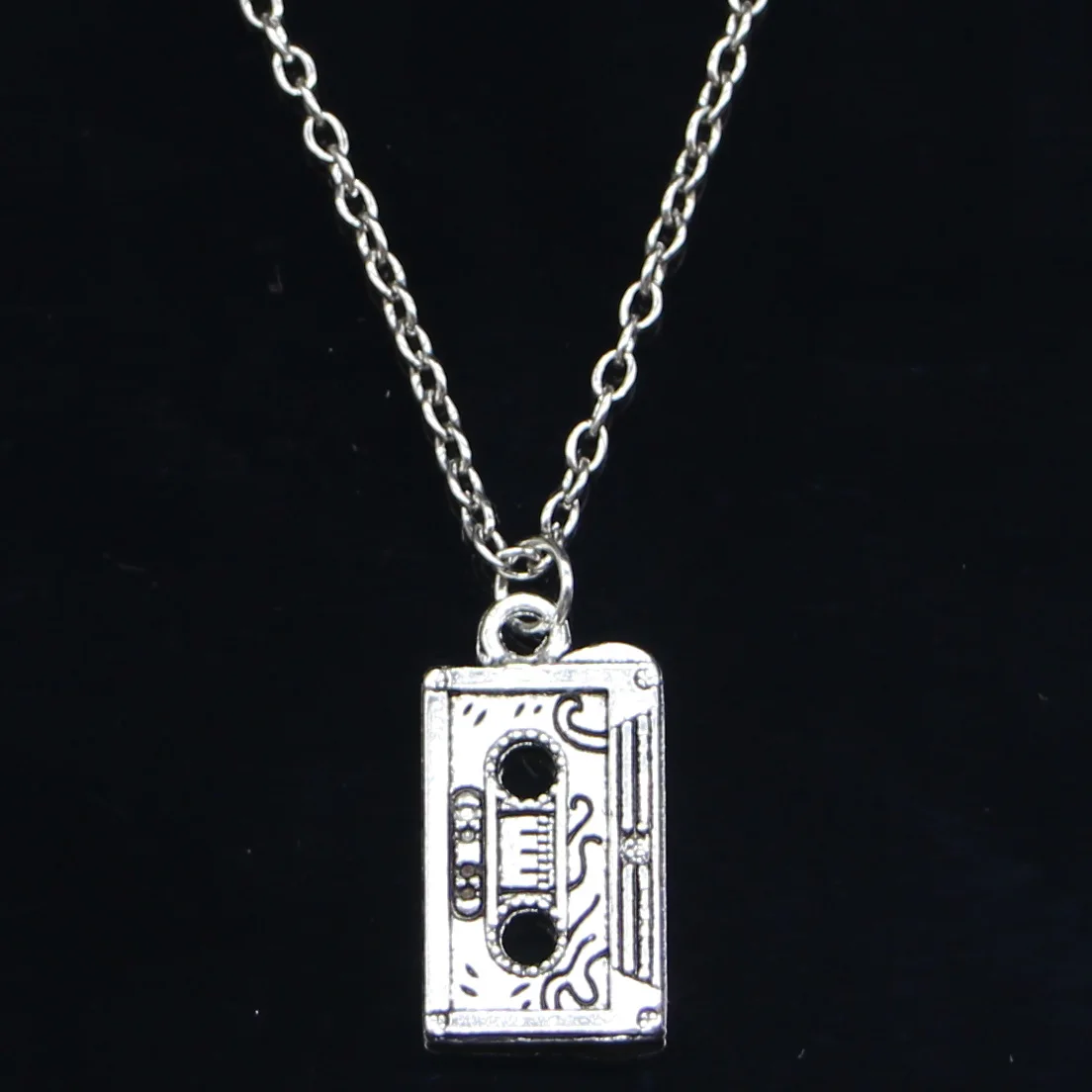 Новое модное ожерелье 23x12 мм Ретро 80 х годов Кассетная лента Подвески Короткие