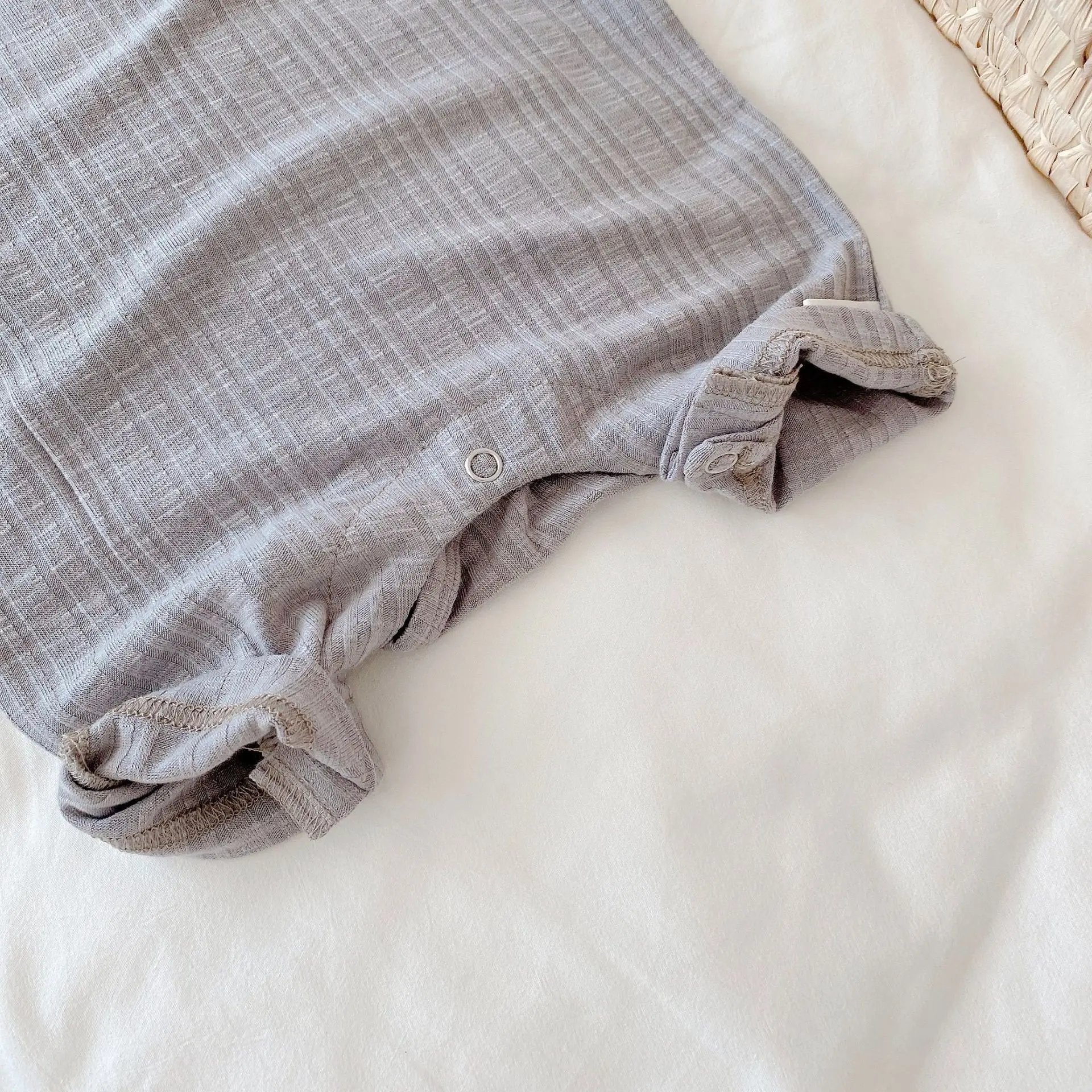 

Baby short-sleeved one-pieces 0-2 years old baby summer candy color pit strip stretch crawling suit pajamas one-piece