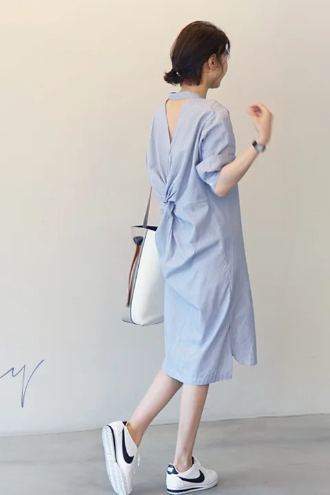 

2019 spring new loose large size women's Korean version of the cotton striped seven-point sleeve shirt dress wild was thin