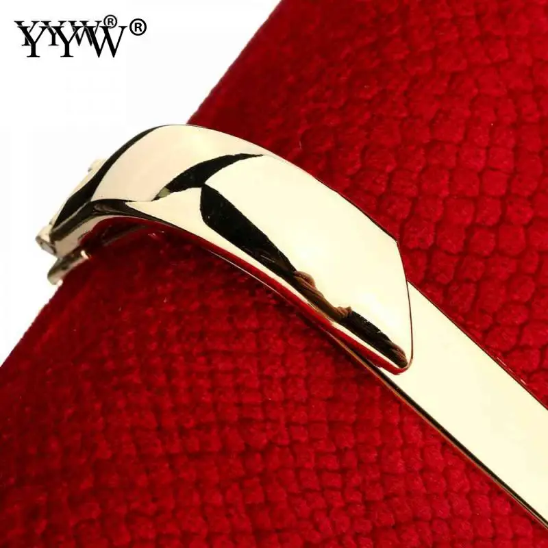 Сумка-клатч женская красная свадебная с цепочкой кристаллами коробка фланелеток