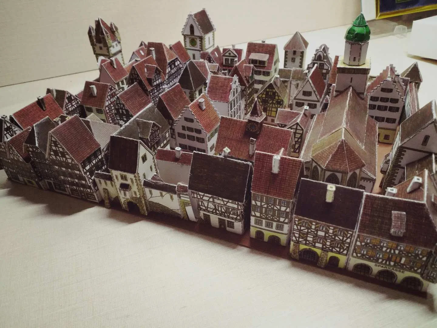 3D бумажная модель здания средневекового города сделай сам ручной работы