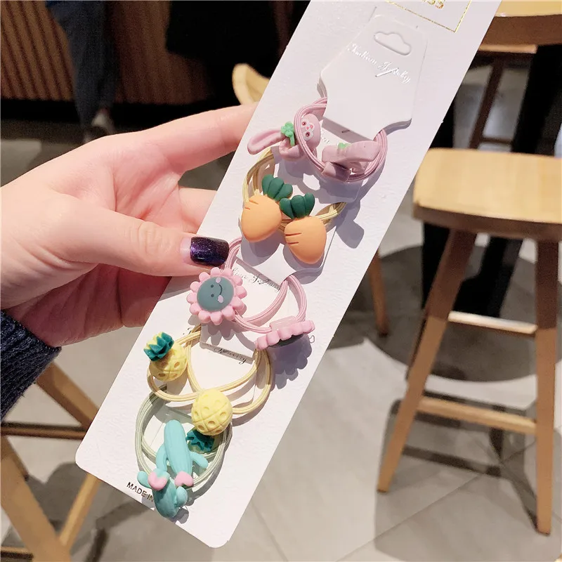 Повязка на голову детская эластичная с изображением животных и фруктов 17 км 2019 |