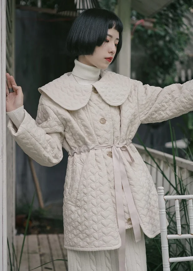 

2021 new autumn and winter peter pan collar mid length elegant and vintage cotton jacket slim belted trench jacket