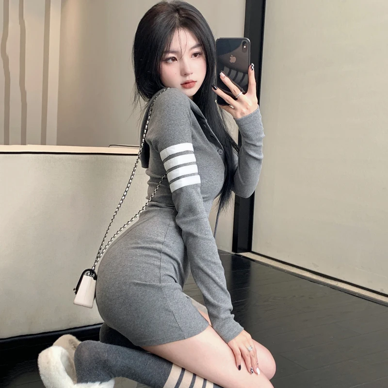 

Autumn 2021 Hooded Dress Women High Waist Slim Knitted Black Gothic Dress Gray Female Short Mini Harajuku Streetwear Vestidos