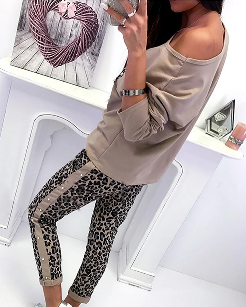 

2021 new fashion long-sleeved oblique shoulder love bubble top + leopard print pants 2-piece set
