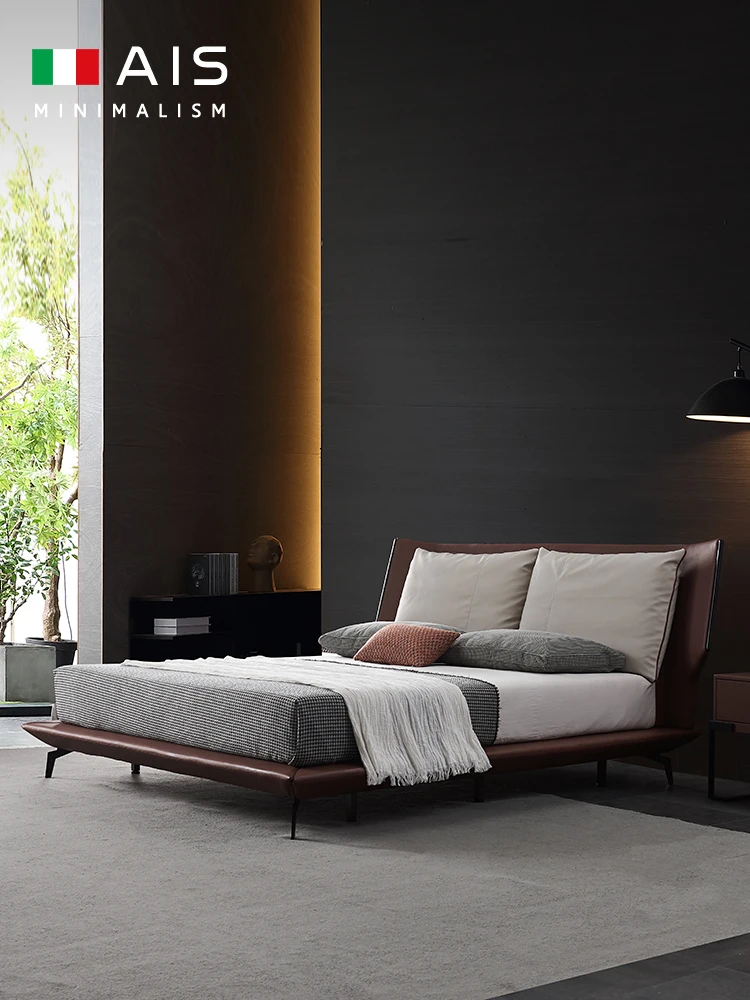 

Italian bed modern minimalist new style net red down super soft master bedroom 2 m/2.2 m large Italian light luxury bed