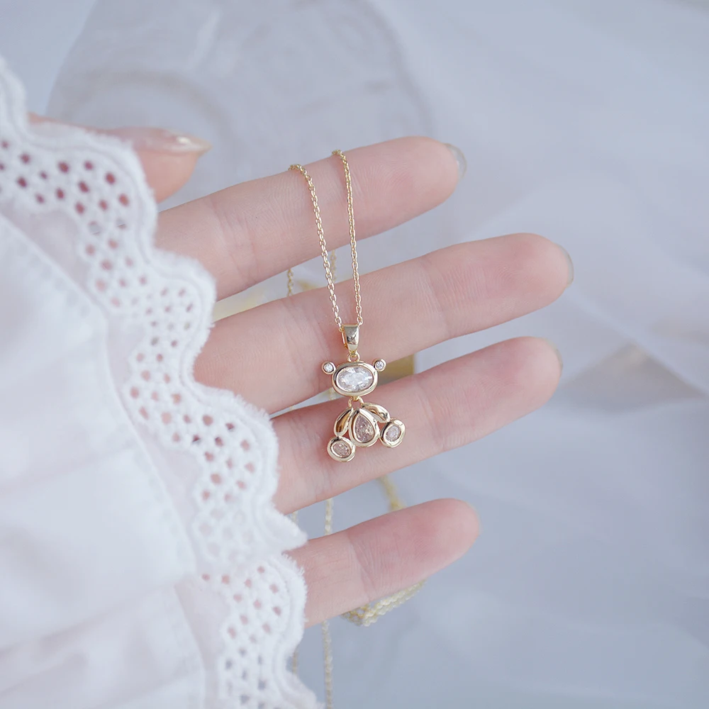 

2021 New Design Exquisite Movable Bear Women Necklace 14k Real Gold Elegant Zircon Necklace Birthday Gift Jewelry Brincos Hot