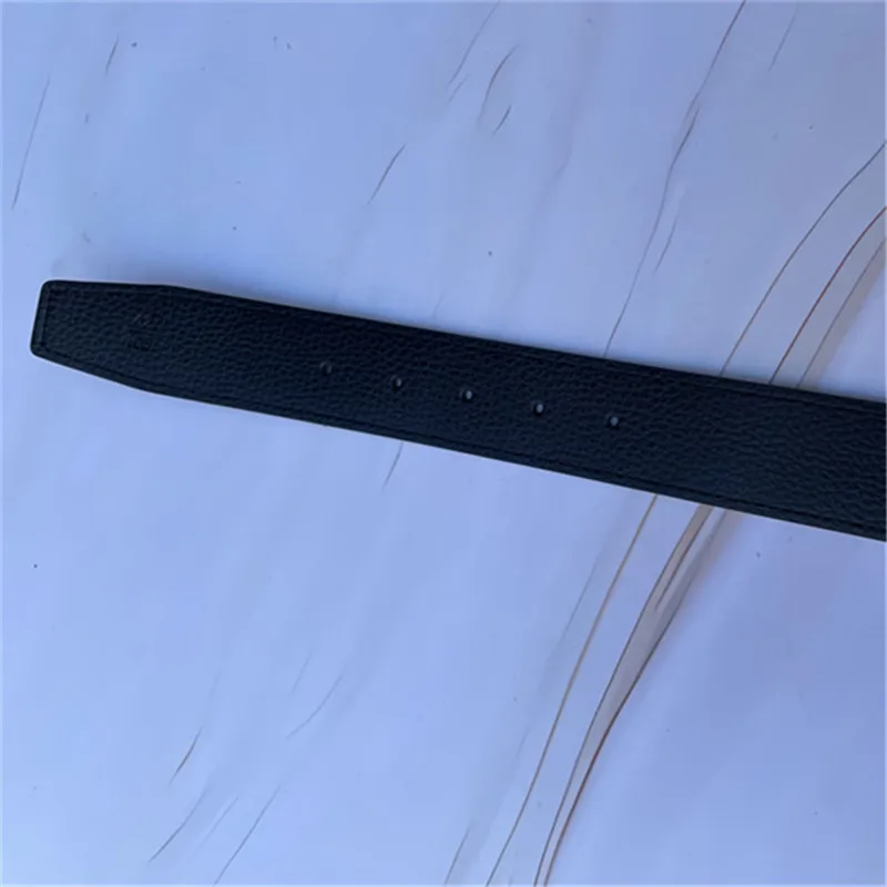 

2021 Hot Designer Belt H Button Men's Leisure Business Belt Size 105-125cm
