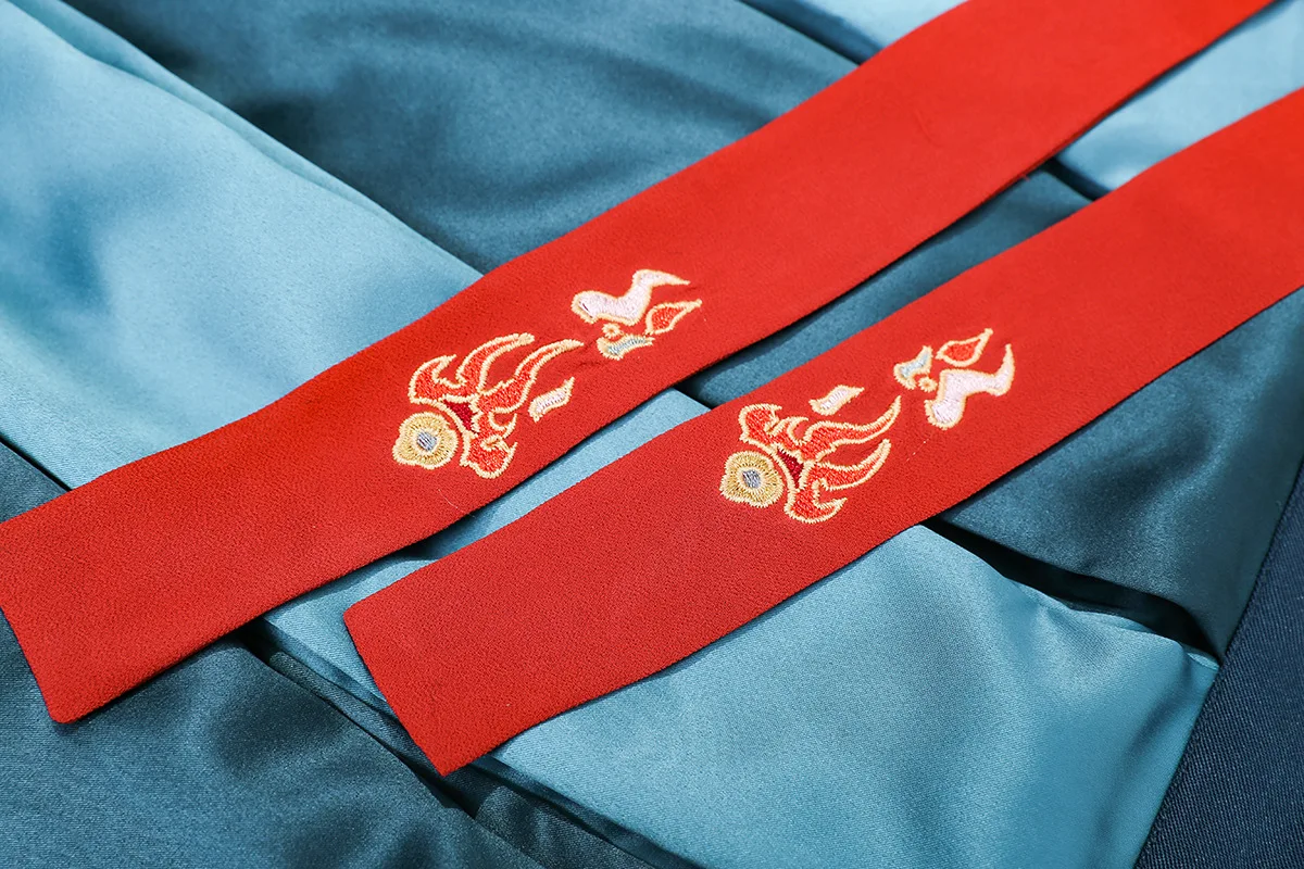 

Womens 3 Pieces Set Embroidered Chinese Hanfu New Style Traditional Tang Dynasty Princess Costume Party Cosplay Daily Clothing