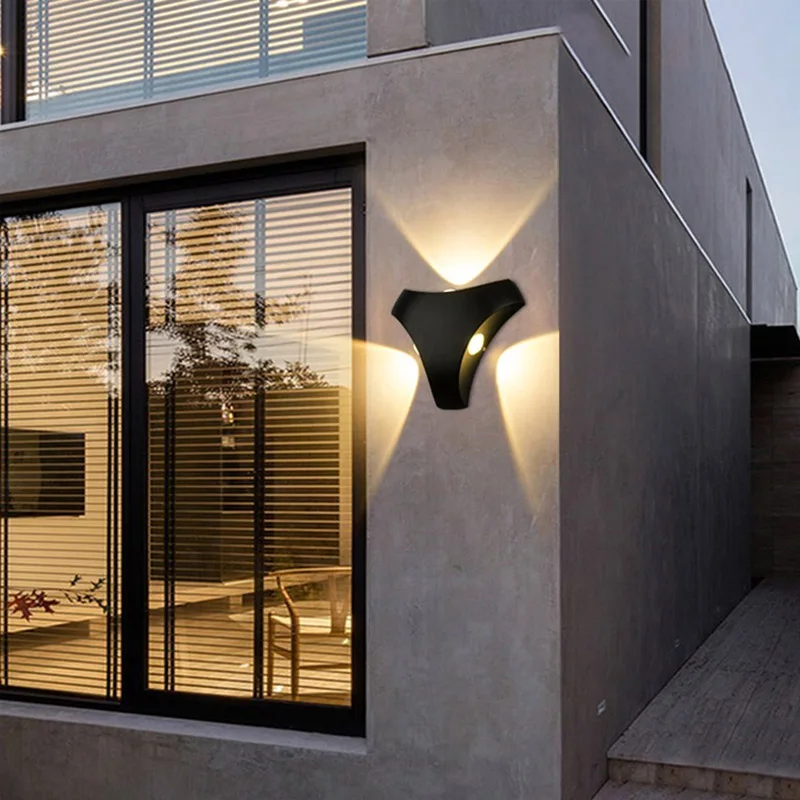 

Kenlux Waterproof Outdoor Wall Lamp 3W 85-265V LED Source Lighting Modern Minimalist Indoor Engineering Porch Garden Wall Light