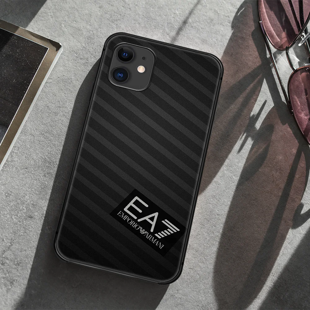 

Luxury Italian Brand Phone Case Cover Hull For iphone 5 5s se 2020 6 6s 7 8 12 mini plus X XS XR 11 PRO MAX black Hoesjes