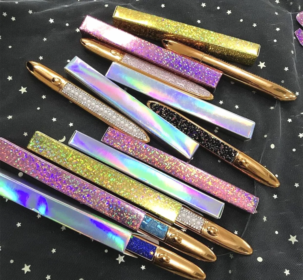 Косметика блестящая под заказ подводка для глаз в упаковке голографические