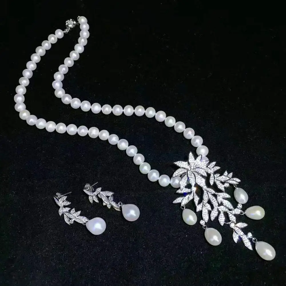 Набор украшений из сережек с пресноводным жемчугом и застежкой циркония 8-9 мм |