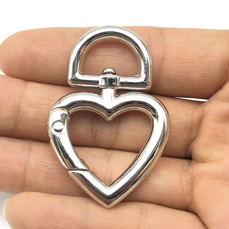 

3pcs heart buckles clips carabiner for men and women bag decoration spring ring purses hangbags push trigger snap hooks