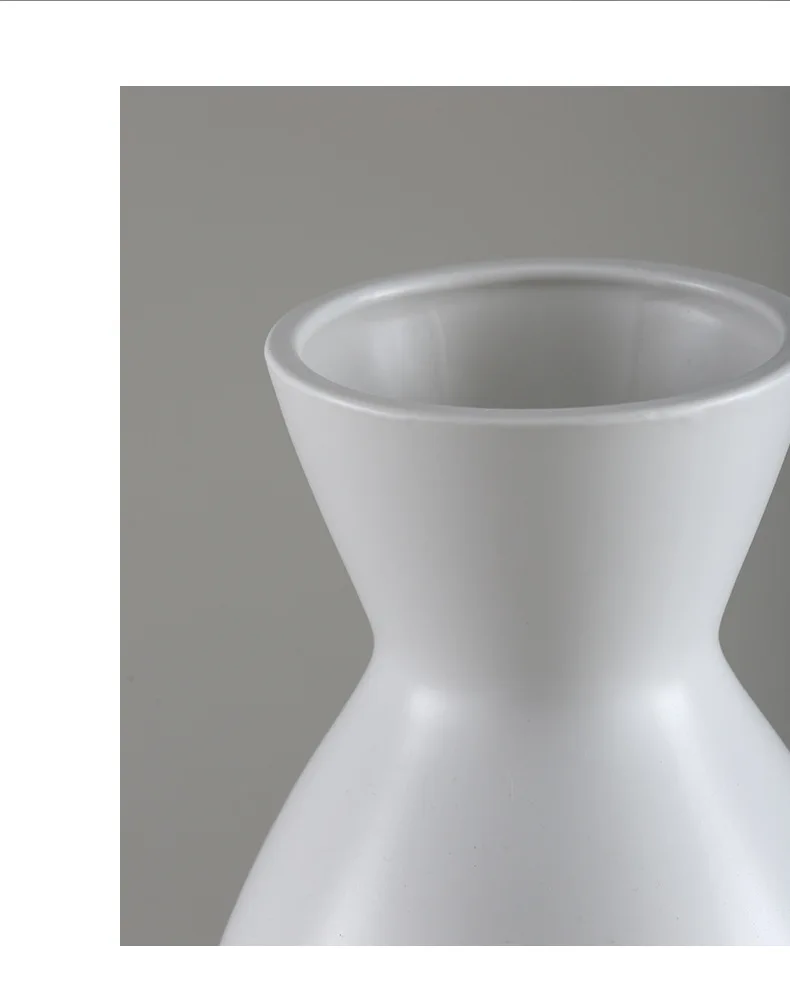 

Nordic Two sides beard lips vase creative white ceramic vase home living room ornaments