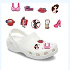 1 шт. Подвеска для обуви из ПВХ для забивания, сексуальные резиновые украшения, бюстгальтер, Поцелуй губ, высокий каблук для садовых тапочек