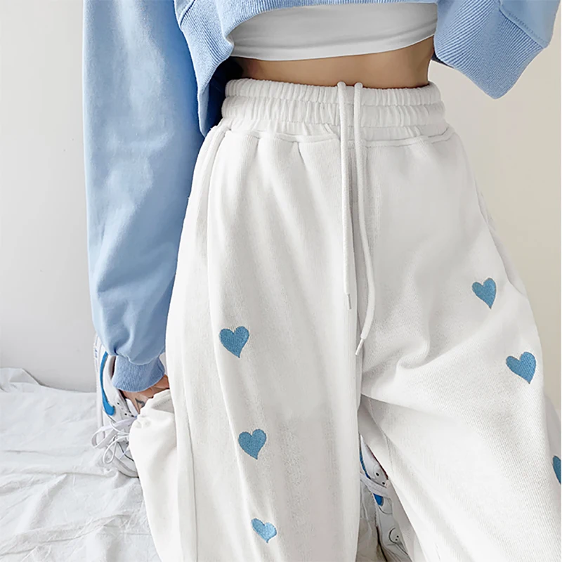

Super Popular CEC Lovely White Casual Women's High Waist Thin Looking Jogger Trendy Ins Loose Straight Sports Pants