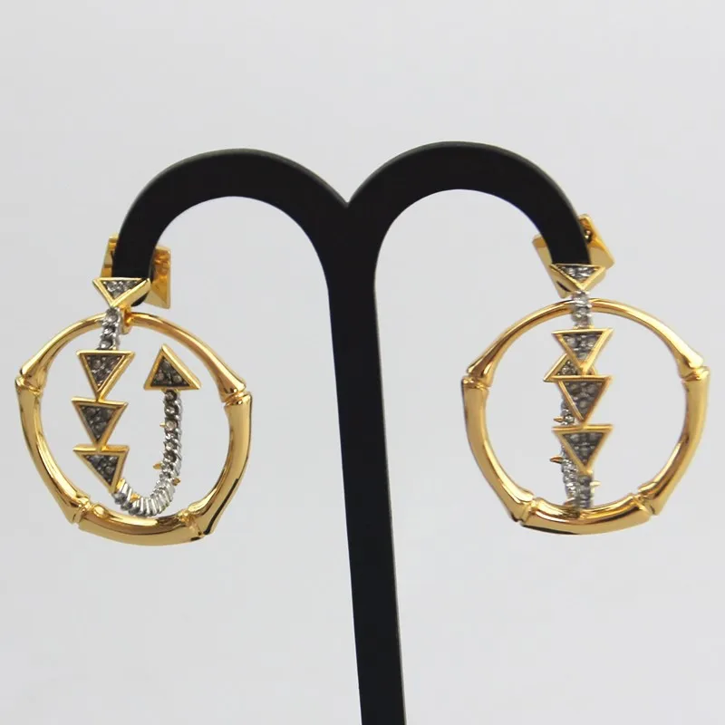 

Foreign trade jewelry AB texture C-shaped hoop earrings
