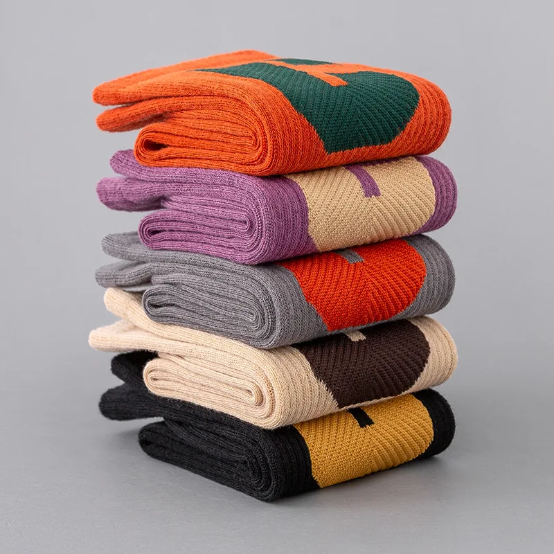5 Pairs of Autumn Winter Socks Fashion Brand Big C-shaped Tube Personality Hit Color Letters Sports Leisure Cotton Tide Socks