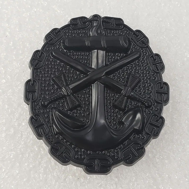 

Navy Badge Medal Ornaments Commemorative Medal Copy Medal