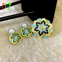f j4z new trend brooches earrings for women fashion elegant enamel women pins costume jewelry lady stud earrins party dress sets