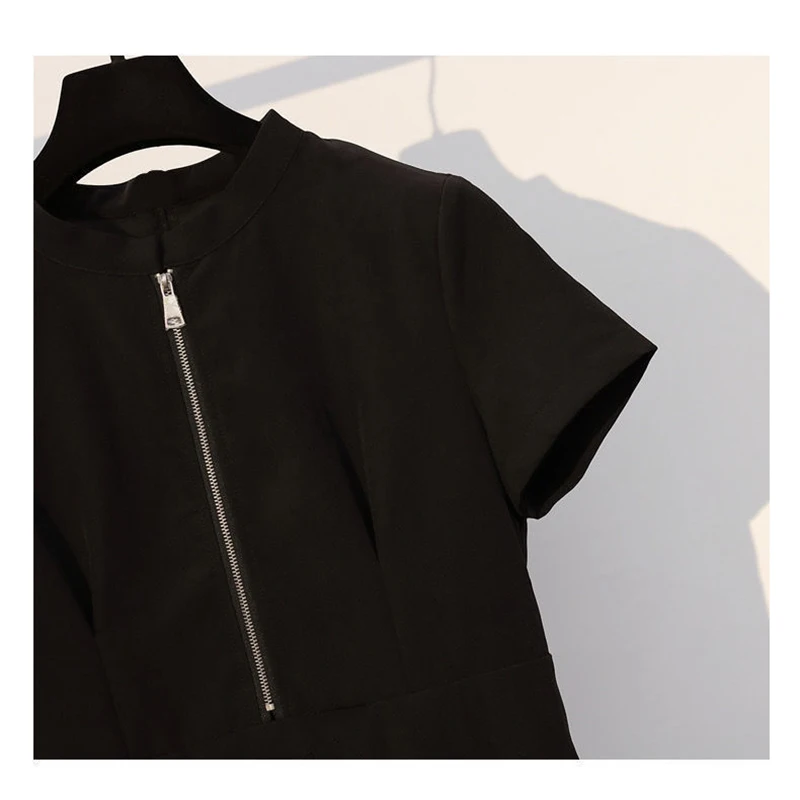 

2021 summer dress new large size women's temperament short sleeve dress Western style cover belly waist show thin beach skirt