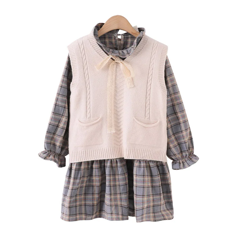 

2021 new spring girls' plaid dress suit, big children's knitted vest, waistcoat skirt, two-piece suit