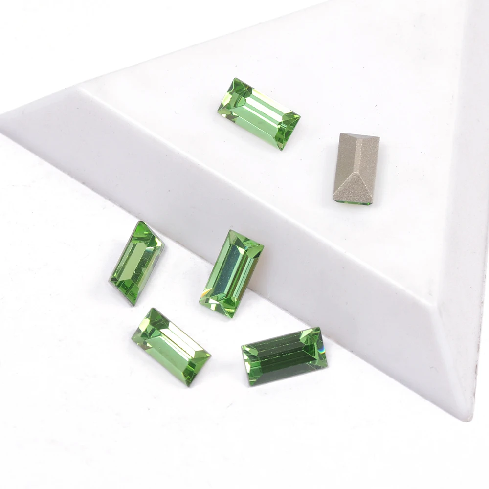 

YANRUO 4501 High Quality Nails Rhinestone Baguette Shape Peridot Color Shing Crystal Glass Rhinestones For 3D DIY Nail Art Gems