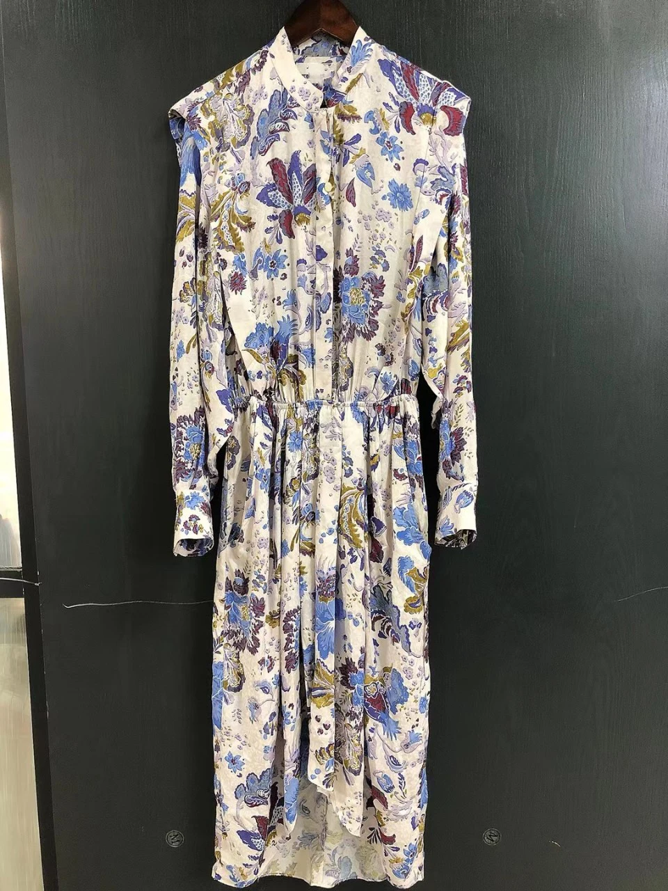 

Women Dress Beautiful New Printed Dressd with The Fabric Comfortable