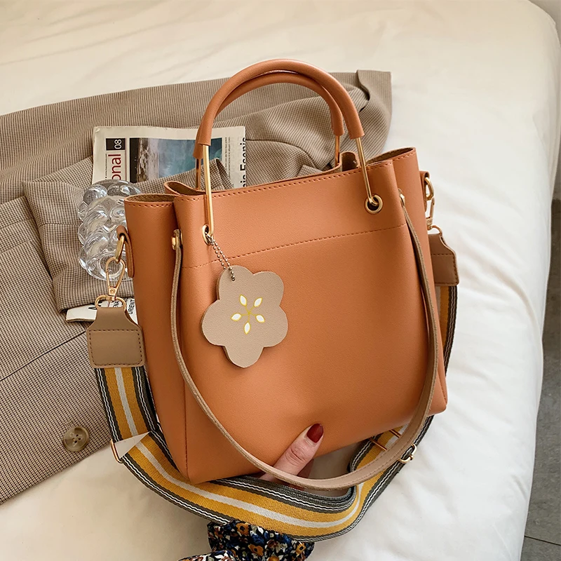 

2021 New Woman Handbag Large Capacity Shopping Bag Fashion High Quality Shoulder Bag Female PU Tote Bag Luxury Designer Handbags