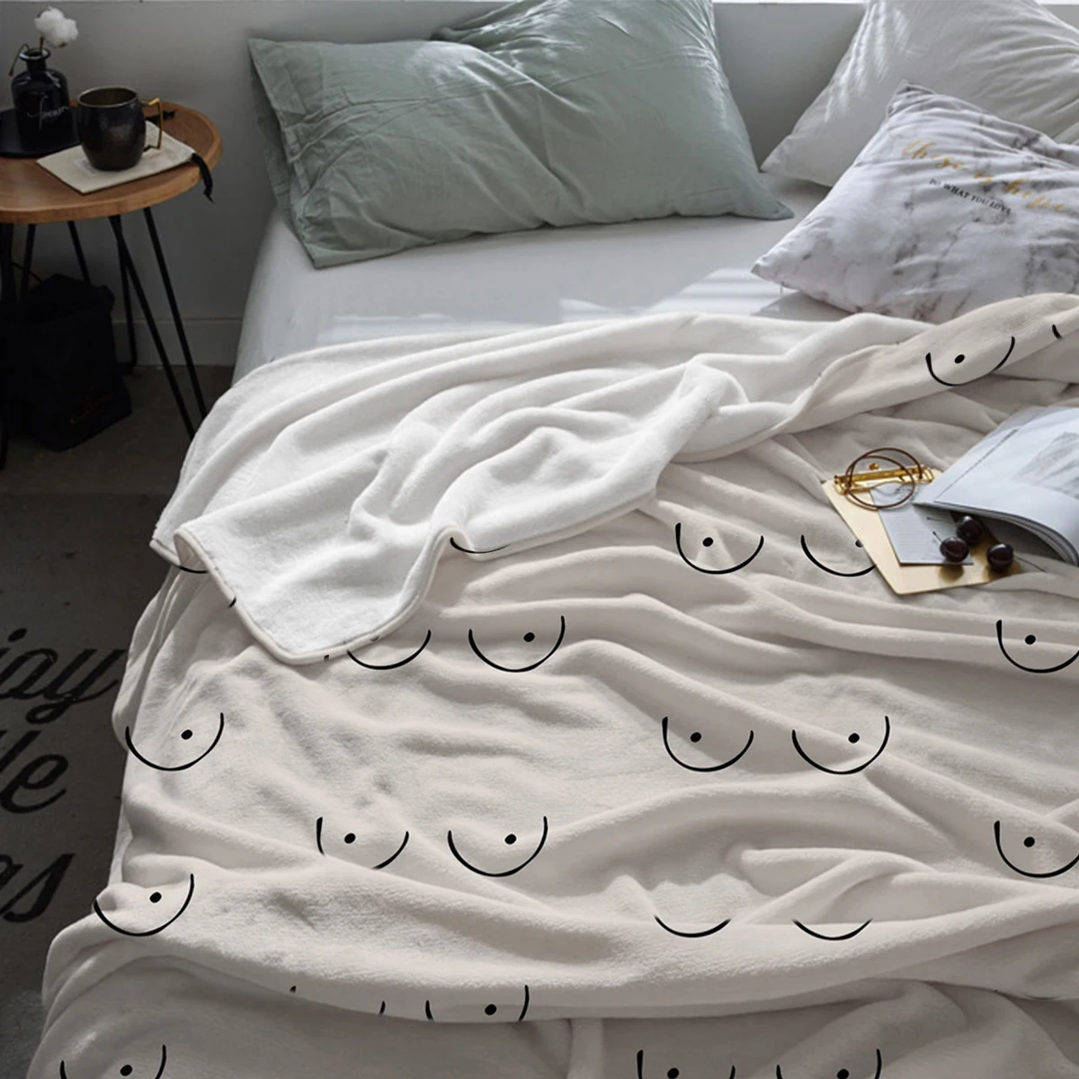 

Boobs Throw Blanket Soft Warm Soft Blanket Flannel Soft Blanket For Kids Adults