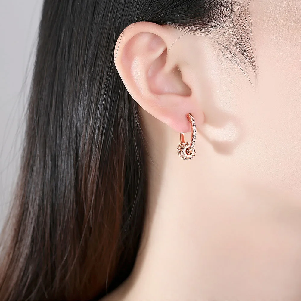 Малый AAA черно-белые серьги-кольца с цирконом Многоцветный Cz серьги в виде колец