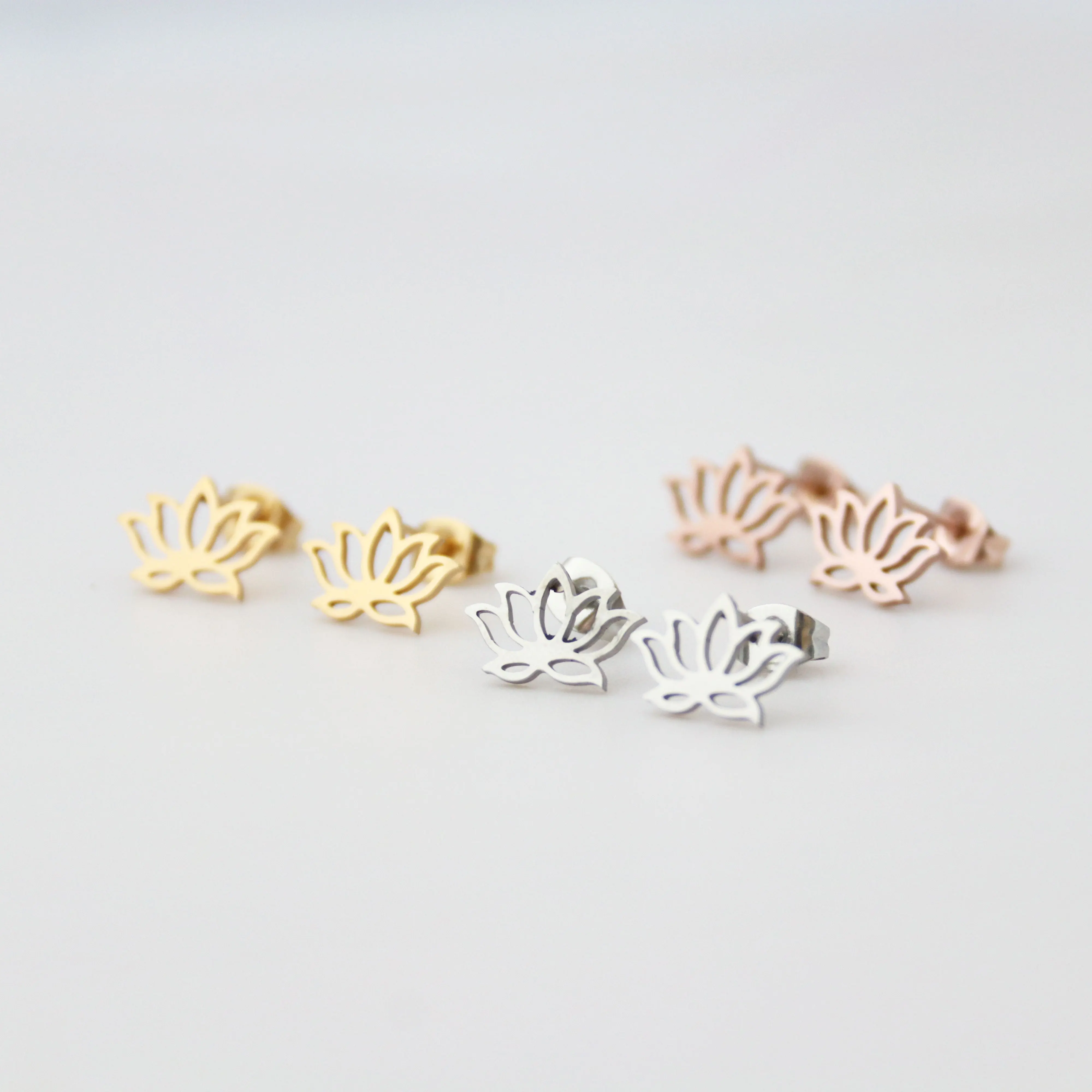 Женские серьги гвоздики из нержавеющей стали 10 цветов лотоса|Серьги-гвоздики| |