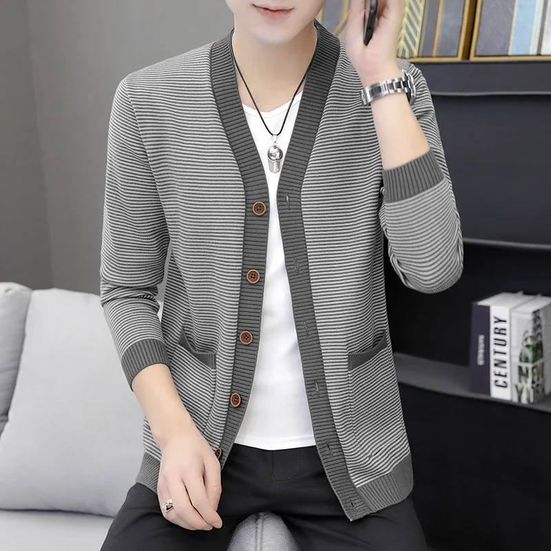 

2020 men outside stripe color matching knitting cardigan adolescent leisure fashion wear sweaters