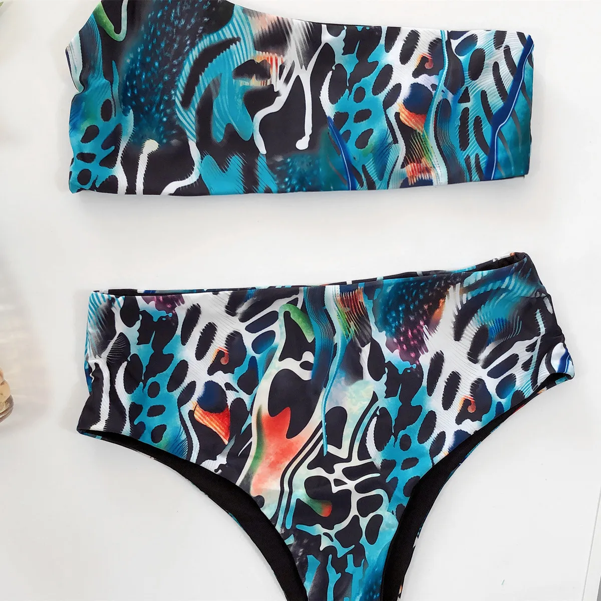 

Qeils High Waist Bandeau Bikini Mujer 2021 One Shoulder Snake Print Swimwear Women Push Up Brazilian Swimsuit Female Two Pieces