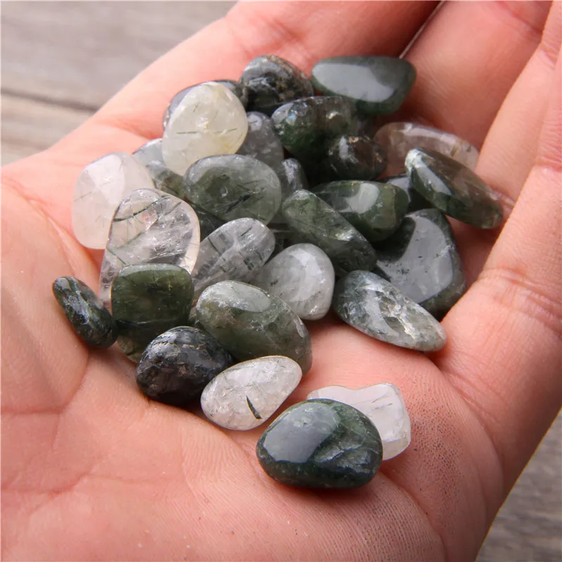 Зеленые рутиловые кварцевые чипы из натурального камня крошечный самородок