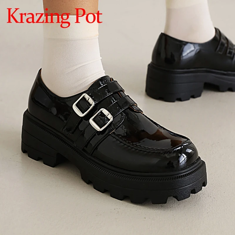 

Krazing pot big size 43 loafers causal microfiber square toe waterproof non-slip med heels belt buckle British school pumps l6f3