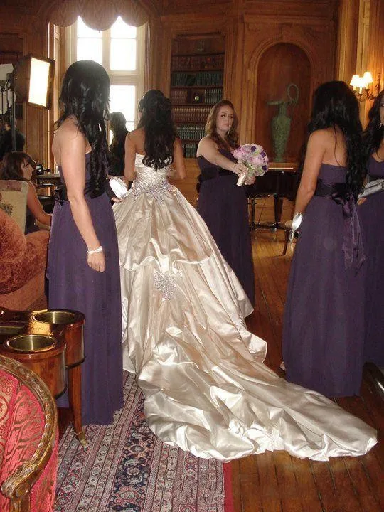Свадебное платье цвета слоновой кости с блестками Pnina Tornai бальные платья