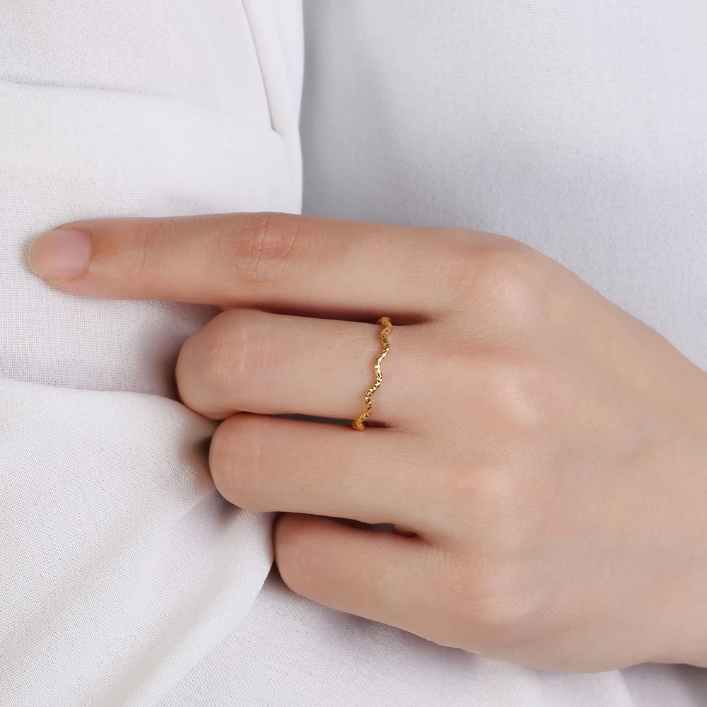 Женское кольцо из серебра 100% пробы с тонкой линией | Украшения и аксессуары