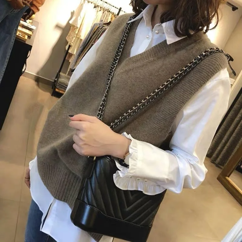 

V-neck Girls Pullover Vest Sweater Autumn Winter Short Knitted Sweaters Vest Sleeveless Warm Jumpers Oversize Casual Chic 12227