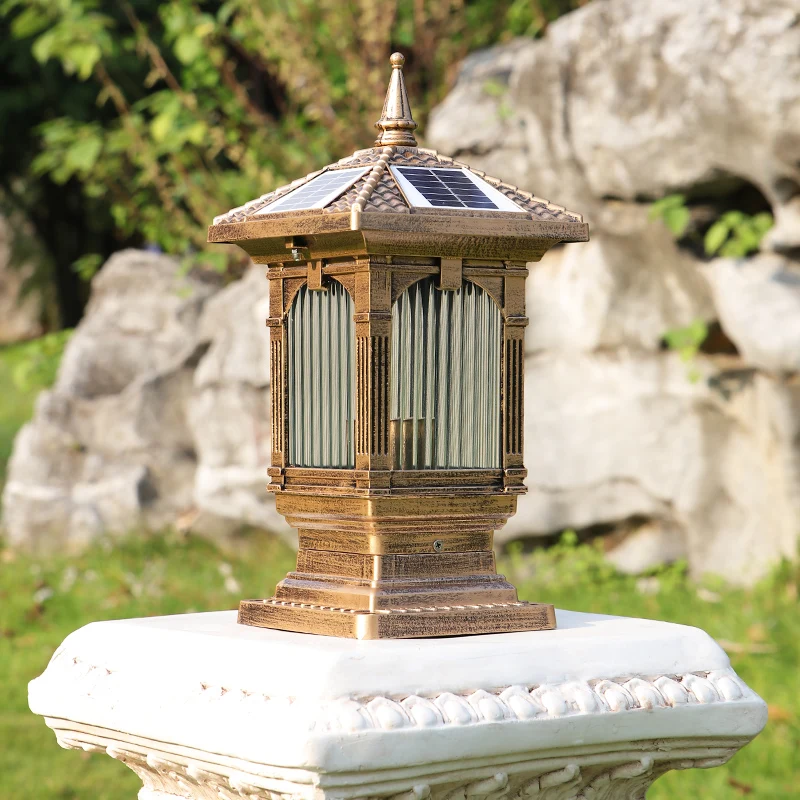 Уличная лампа на солнечной энергии для двора виллы столб в европейском стиле