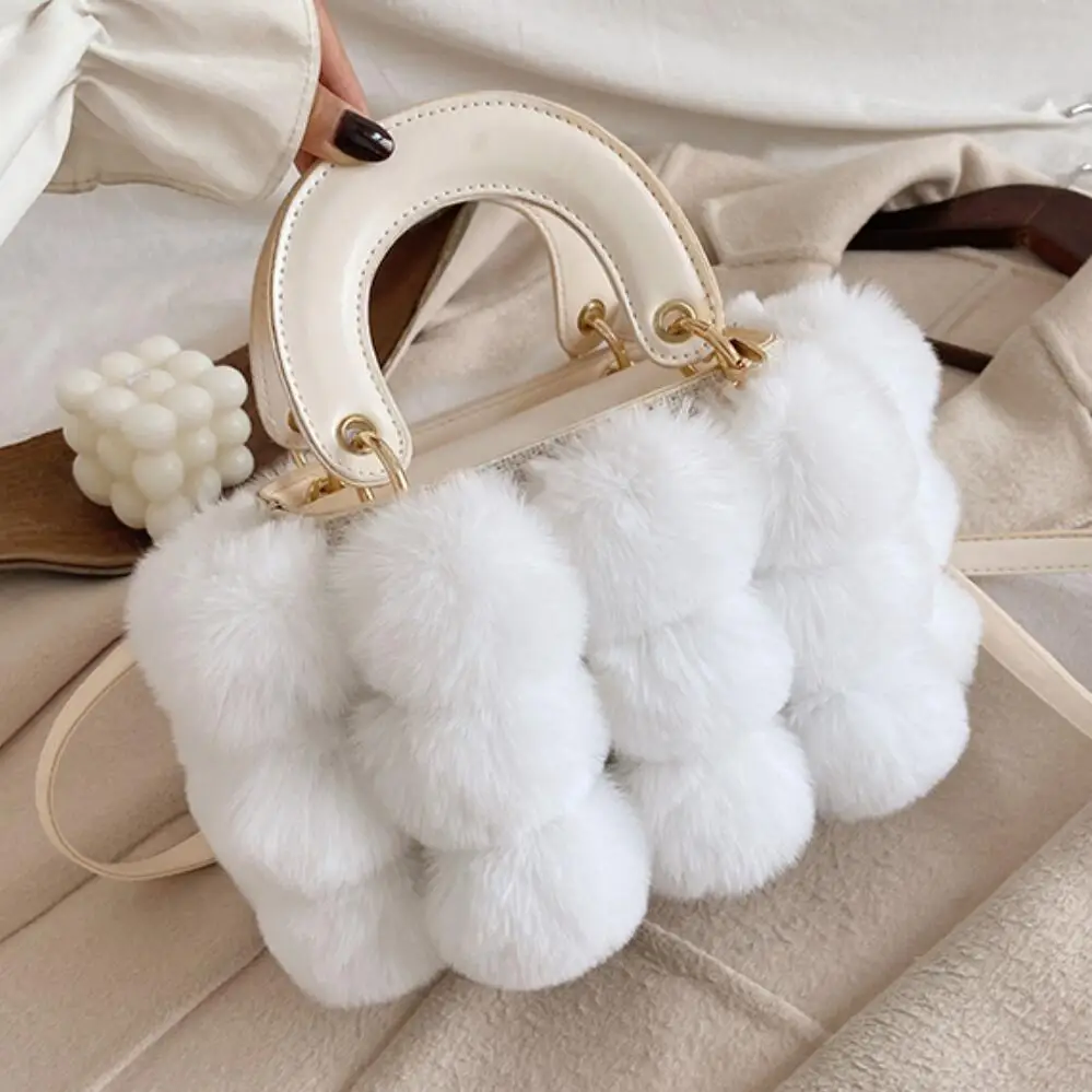 

Сумка-тоут с помпоном контрастных цветов, новинка зимы 2021, качественная женская дизайнерская сумочка из искусственной кожи, Милая женская с...