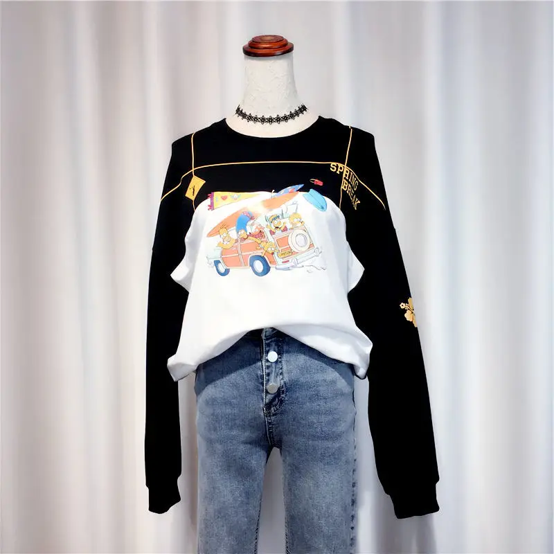 

2021 spring autumn loose contrast color stitching cartoon Korean printing long-sleeved women's thin sweatshirt student ins tide
