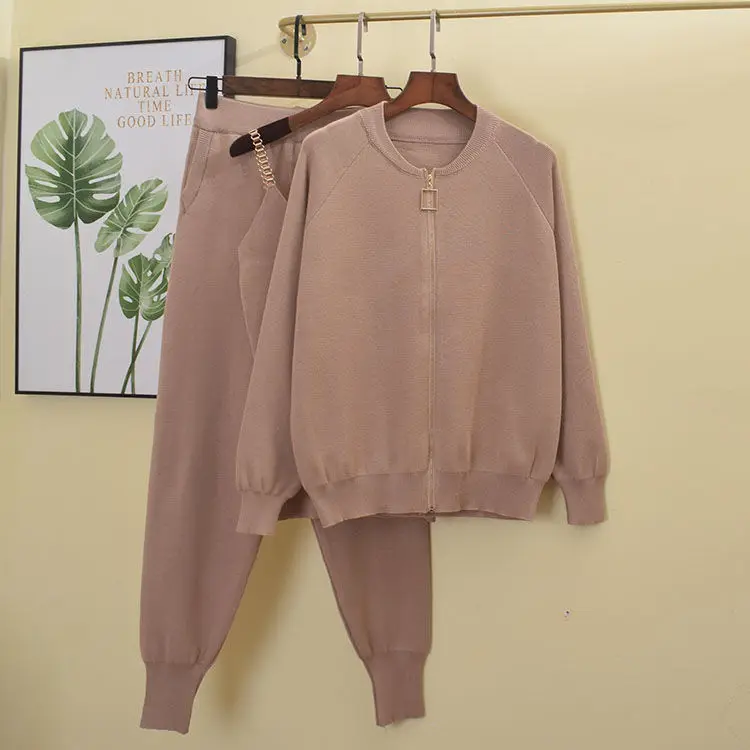 

Women 2020 Autumn Winter New Sweater 3 Piece Suits Female Fashion O-neck Knitted Outwears and Sling Ladies Long Pants Sets Q150