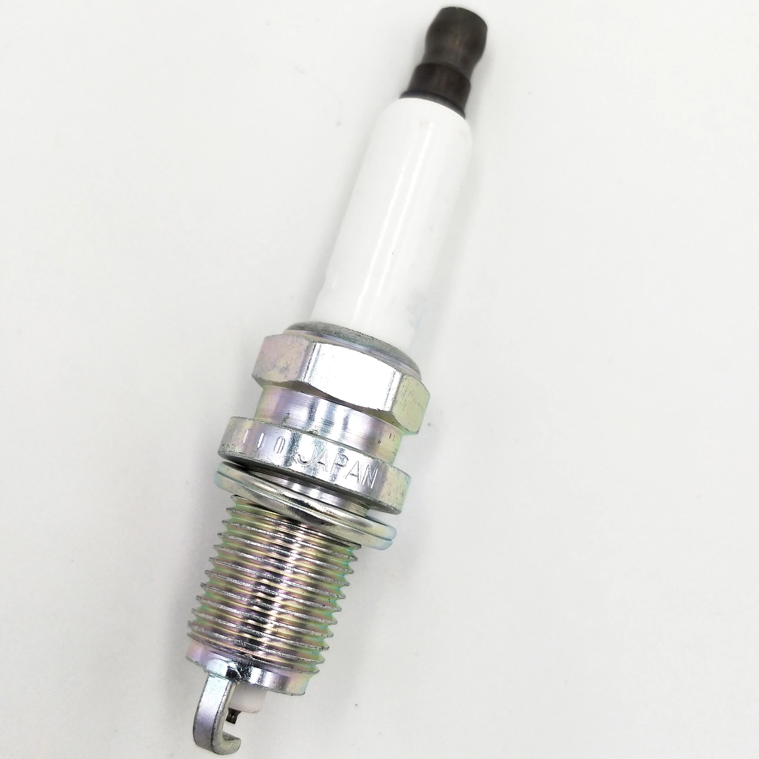 4 шт./лот FR7KPP332 12122158252 IZFR6H11 иридиевая Свеча зажигания для BMW E53 E60 E63 E64 E65 E66 E87 120i N46 12 2